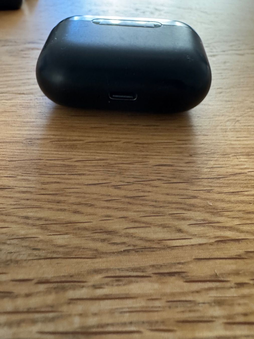 Cuffie: Aukey Kopfhörer Ladecase – Usato da Adliswil venduto da Busys 3