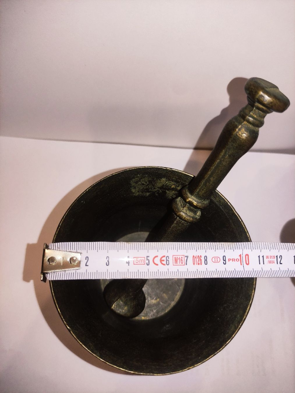 Altro per cucinare: Antiker Messing Mörser mit Stößel 1825 – Usato da Schwellbrunn venduto da daw_l7fz 3