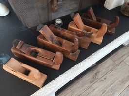 Alte Holzhobel  traditionelle Handwerksstücke