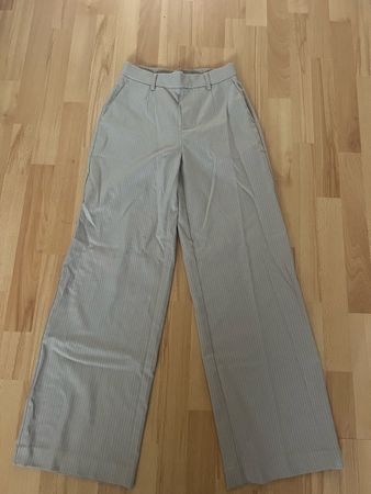 OBJECTHose beige Grösse 36 mit Etikett