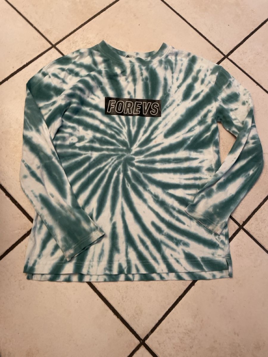 H&M Kleiderpakete & -sets: H&M Set Pullover Batik und Jeans Gr.146/152 – Gebraucht aus Obergerlafingen von cabo4 1