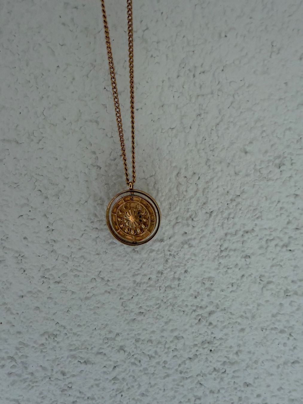 Catenine: Halskette Celestial Rotary – Nuovo (secondo la descrizione) da Langwiesen venduto da TinaB93 2