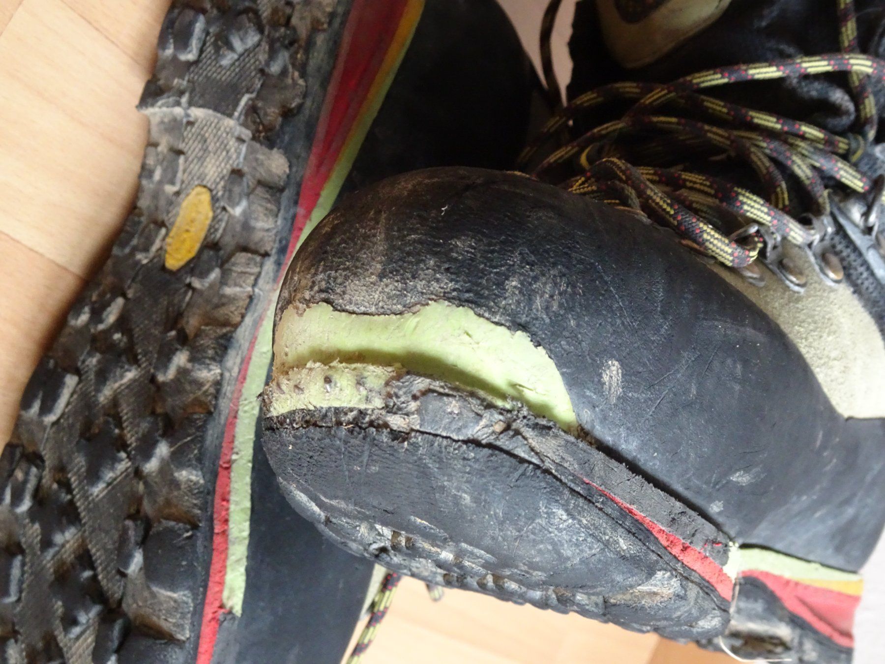 Scarpa Damenschuhe: Scarpa Schuhe Evo Grösse 40.5 – Defekt aus Rotkreuz von Vauban 3