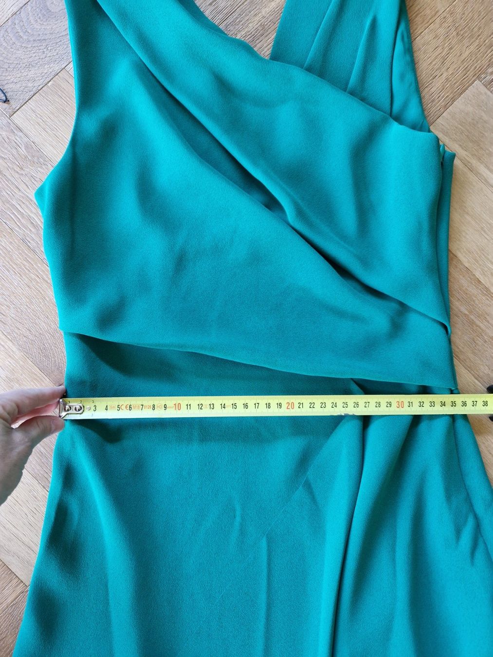Vestiti: Reiss Marling front wrap dress, size S – Nuovo (secondo la descrizione) da Adliswil venduto da fashionholic 3