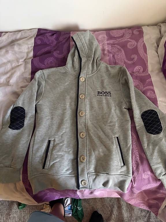 Giacche & Cappotti: Original Boss Sweatjacke  – Usato da Oftringen venduto da due_ll5s 2