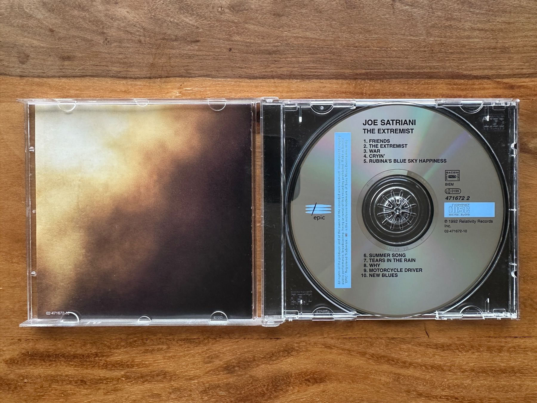 CDs: Joe Satriani - The Extremist (CD) – Gebraucht aus Horgen von flyingpenguin2000 1