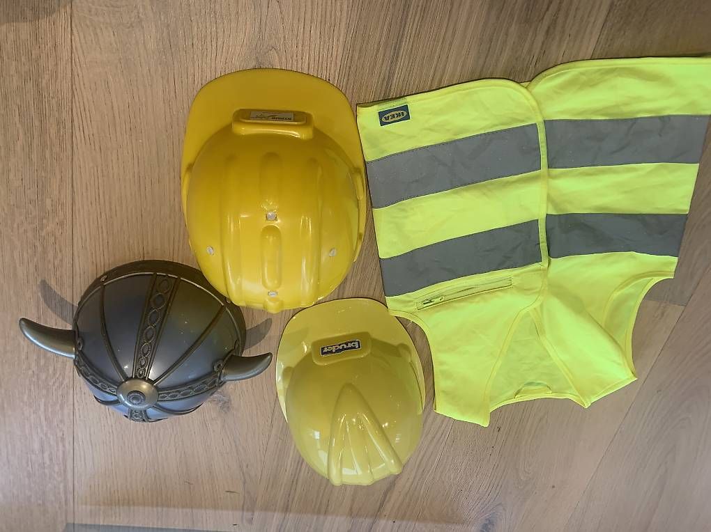 Gilet & Giacche: Helm und Leuchtweste – Usato da Otelfingen venduto da che_26d5