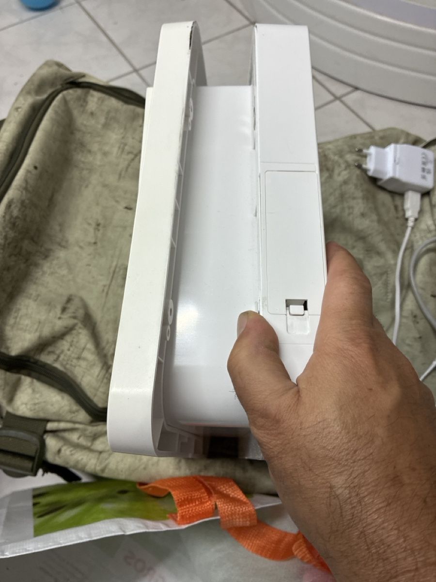 Katzenklappen: SureFlap Katzenklappe Model iMPD  – Gebraucht aus Herzogenbuchsee von Vtx18 1