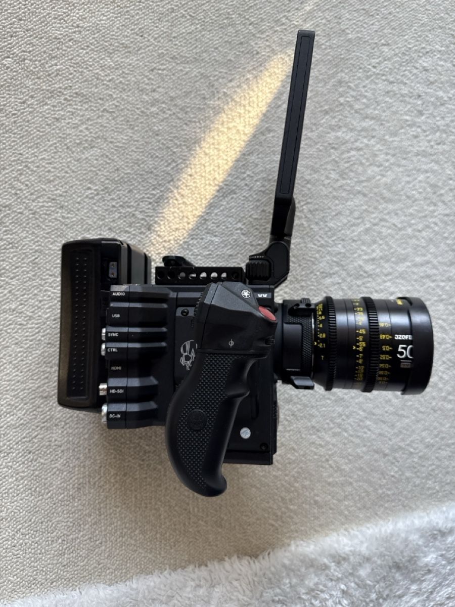 Fotocamera: RED Dsmc2 Monstro 8k VV Kit – Usato da Thun venduto da kie_qbv8