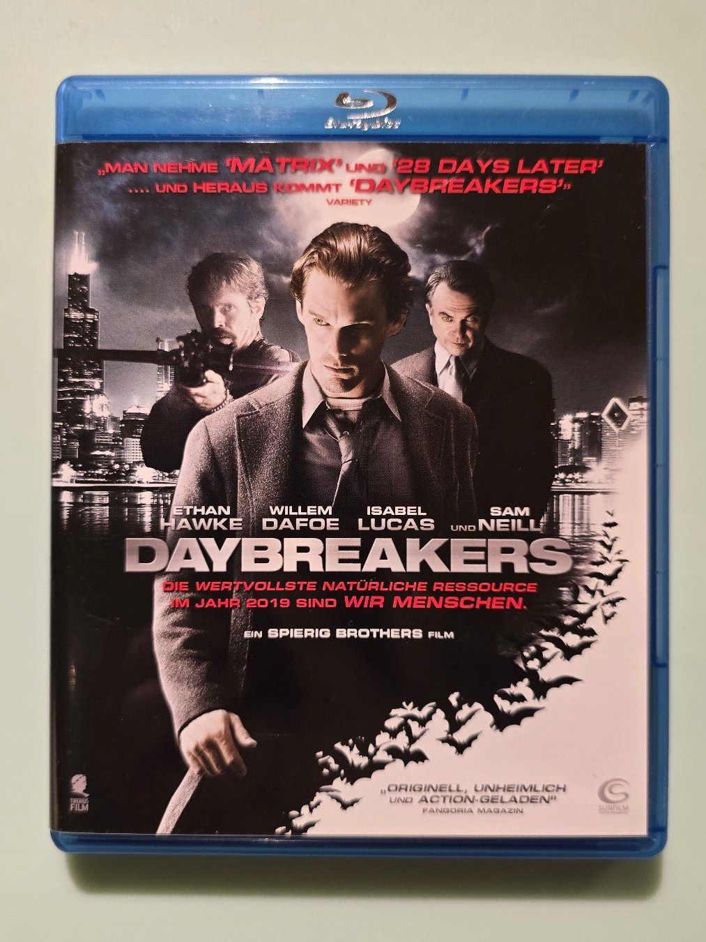 Alle DVDs: Daybreakers [2009] • Ethan Hawke, Willem Dafoe • Bluray – Gebraucht aus Riehen von Baseliskus