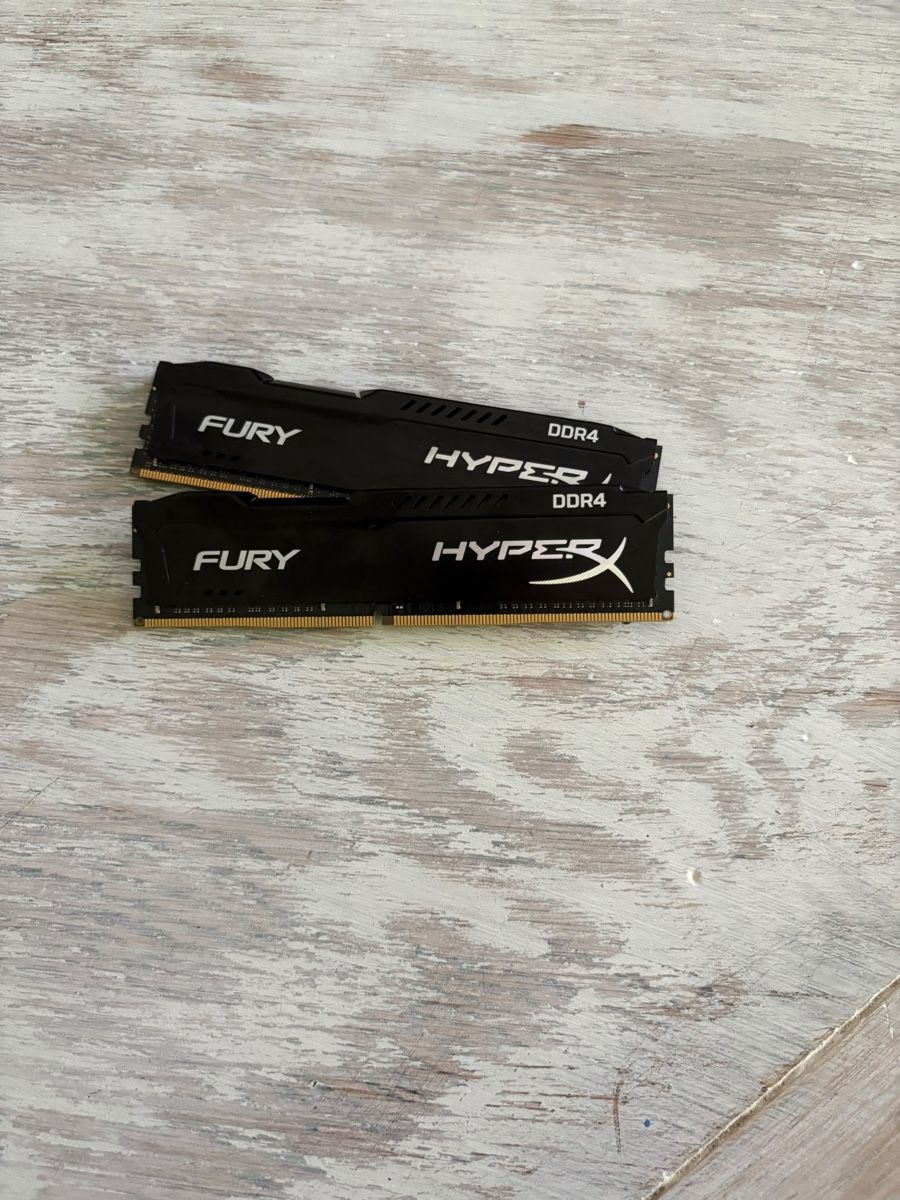 Hyperx Memoria / RAM: 16GB DDR4 HYPERX KIT – Usato da Liestal venduto da dom_lr62 1