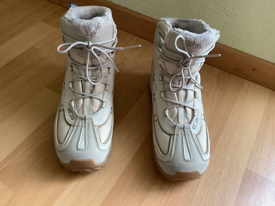 Scarpe da donna: Bottes Salomon gr 39 1/3 – Usato da Icogne venduto da luna.16