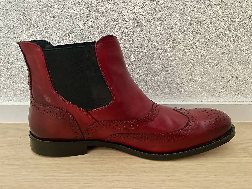 Scarpe da uomo: Rote Leder Boots (ungetragen) – Usato da Solothurn venduto da teilzeitberliner 2