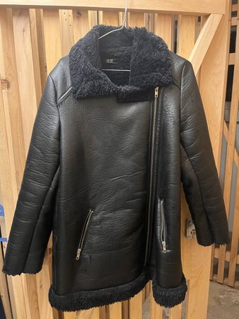 Warm Winter Jacket Faux Fur Black Gr. M topshop
