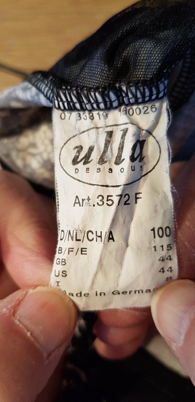 Altra biancheria intima: Schöner Damen Body mit Spitze 100 – Usato da WALTERSWIL SO venduto da thb_ybm8 4