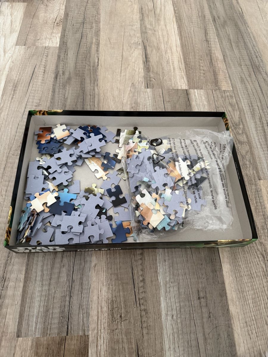 Puzzle: Star Wars Puzzle 200 Teile – Clone Wars – Nuovo (secondo la descrizione) da Sargans venduto da mir_y2db 1