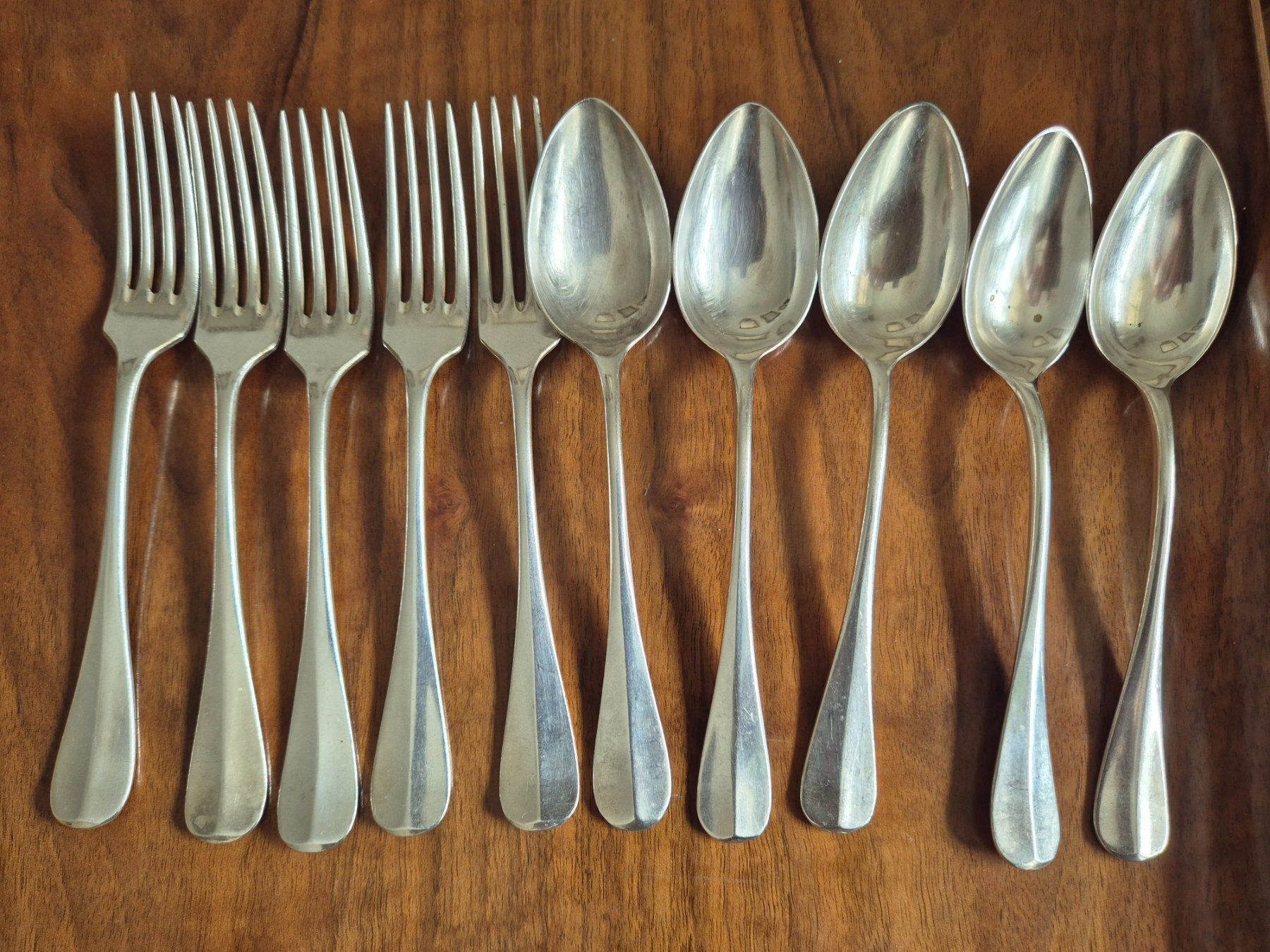 Set di posate: Besteck Set, Vintage, 5 Gabeln & 5 Löffel, Silberlook – Usato da Bern venduto da aronari 2