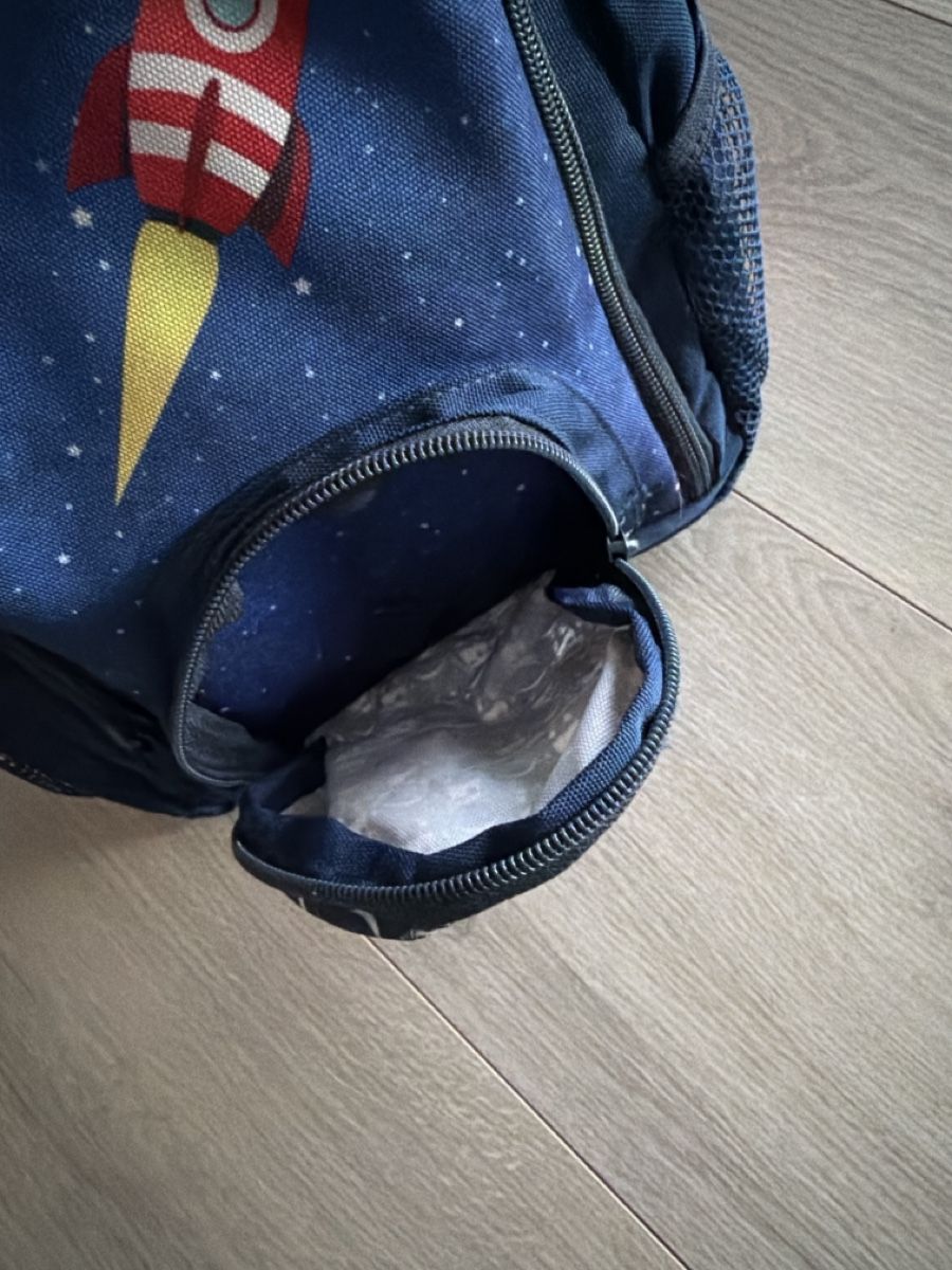 Funki Kindertaschen: FUNKI Kinderrucksack Rakete 🚀 – Gebraucht aus Oberrohrdorf von Mariann79 4