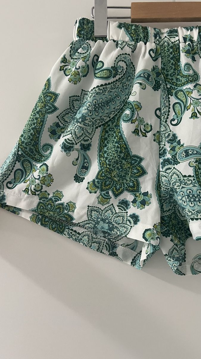 Shein Kleiderpakete: Shirt & Hose - Set – Neu (gemäss Beschreibung) aus Derendingen von Manasha18 4