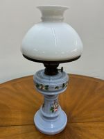 1 Petrollampe Porzellan Jugendstil mit floralem Dekor