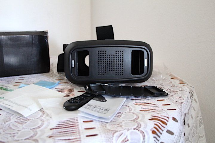 Casco VR: VR Shinecon 3D VR-Brille inkl. Bluetooth-Fernbedienung – Usato da Locarno venduto da fripui 5