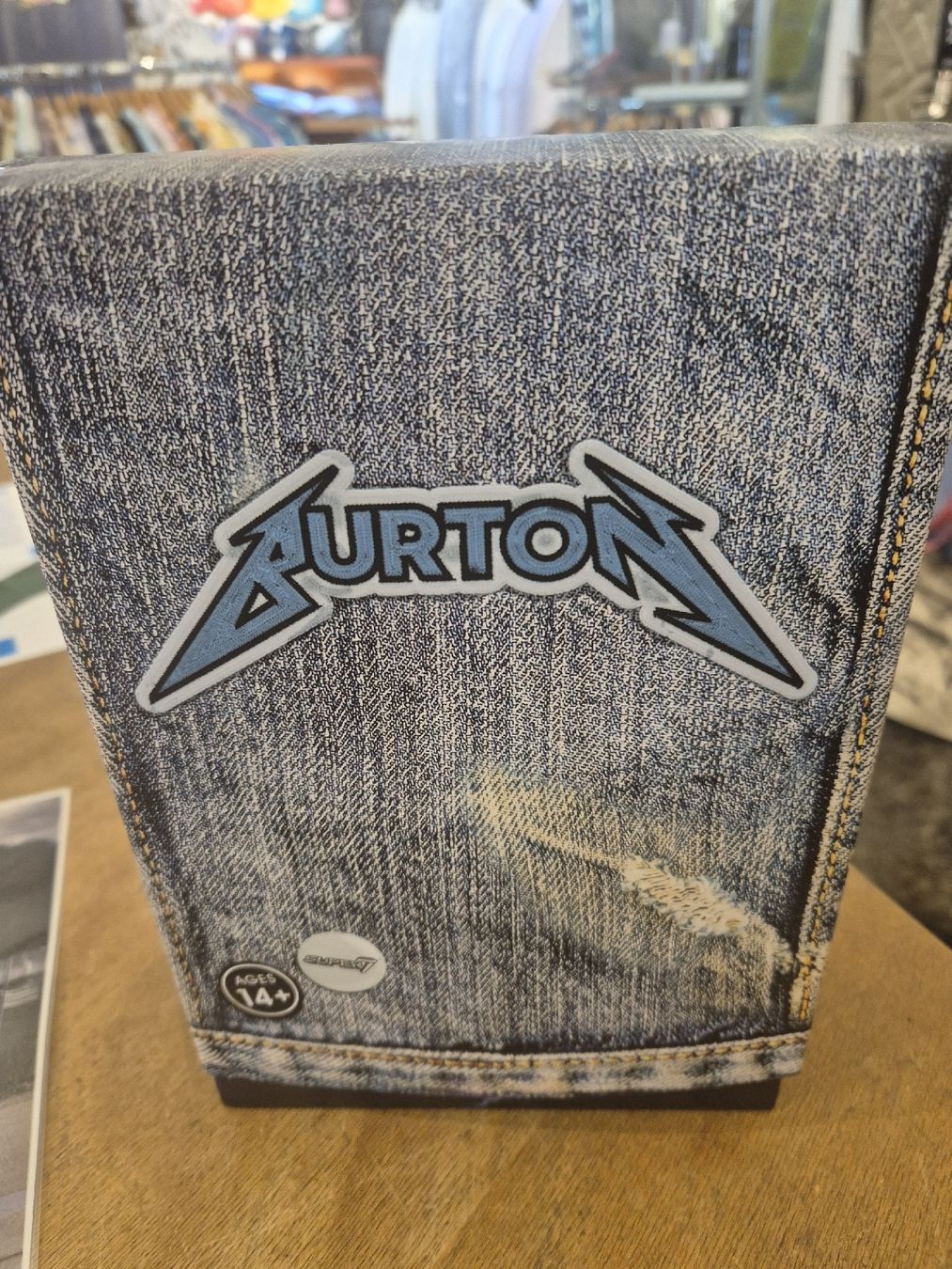Figuren: Metallica Cliff Burton Super 7 Figure – Neu und originalverpackt aus Thun von Kissthis 1