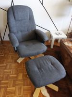 Bequemer Sessel mit Hocker, Grau, Sehr gut erhalten