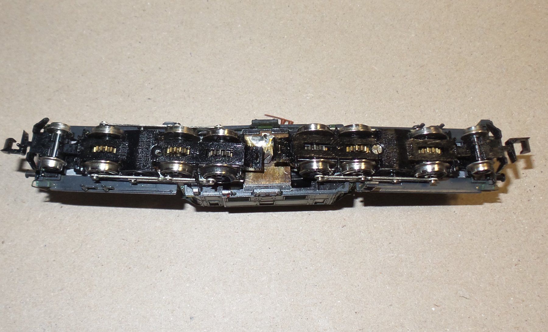 Trix Modellini di ferrovie: Locomotive Crocodile Trix N (défect) – Usato da Bulle venduto da Rockandtoys 5