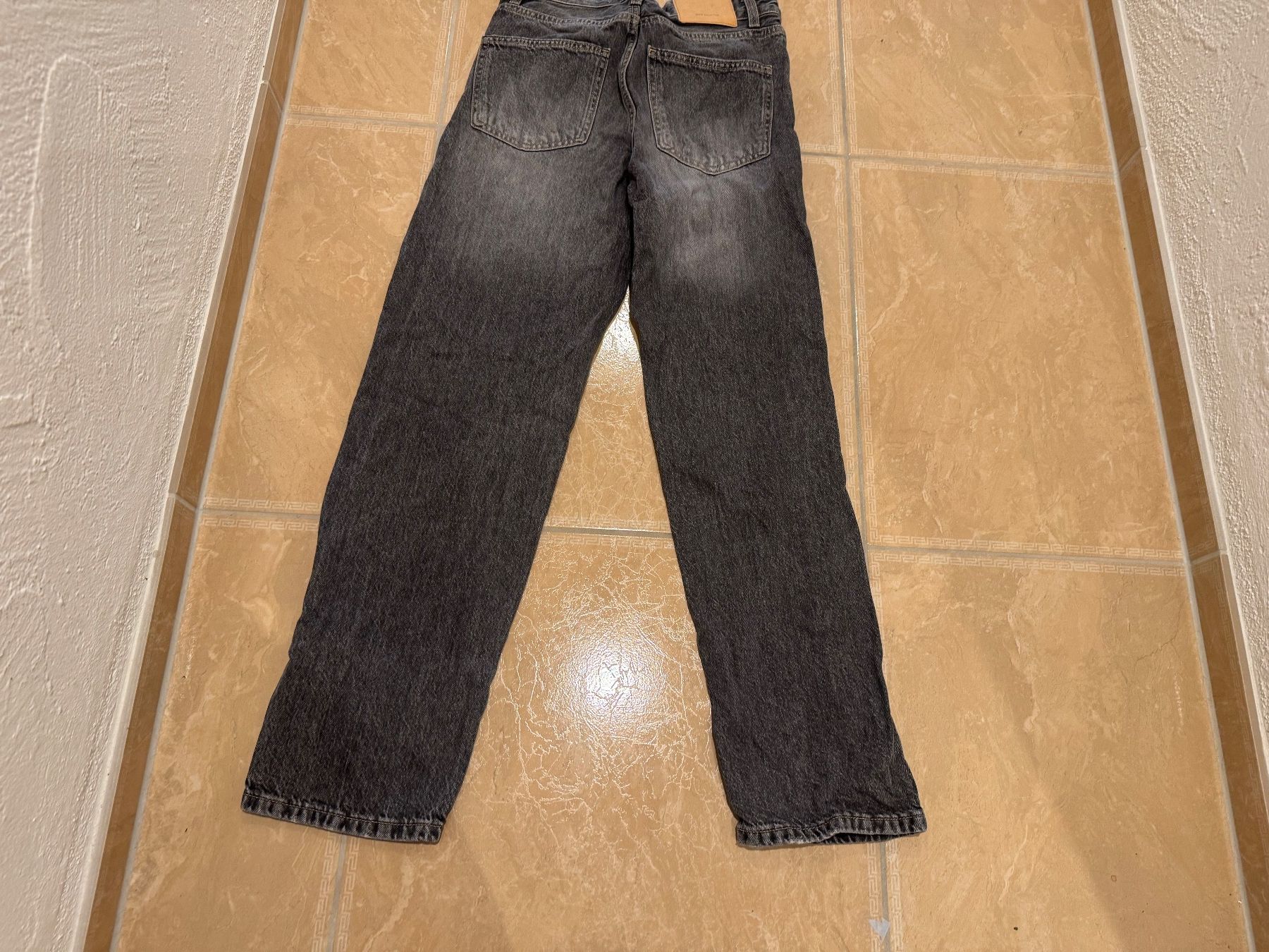 Bershka Jeans: Bershka neue jeans, 36 – Nuovo (secondo la descrizione) da Klingnau venduto da Markus14 5