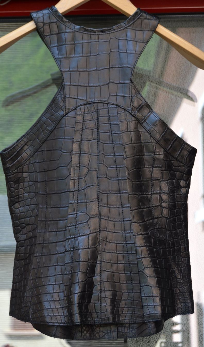 Gilets: Jitrois Weste / gilet Croco  S – D'occasion à Collonges par arashee 1