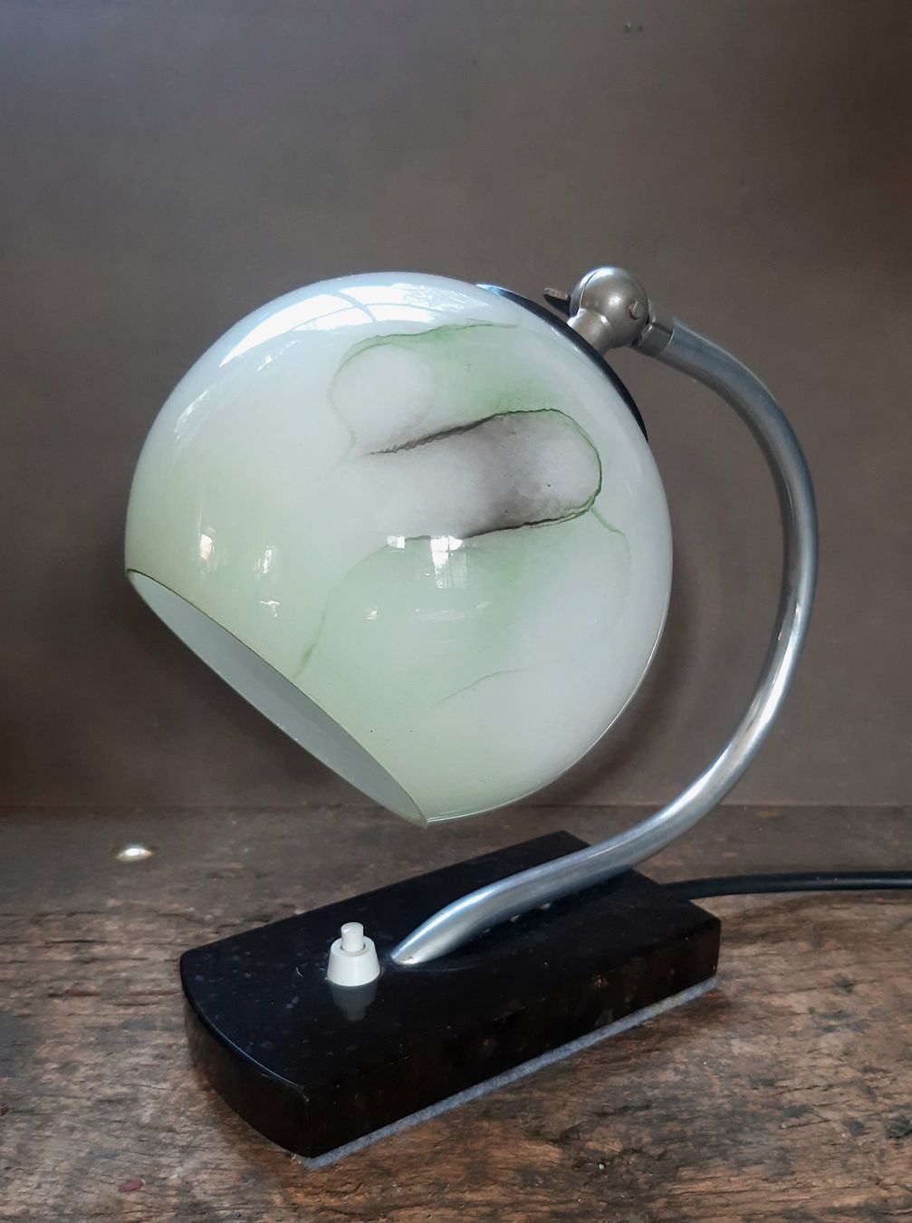 Lampen: Art Deco Nachttischlampe – Gebraucht aus Arbon von torso444 1