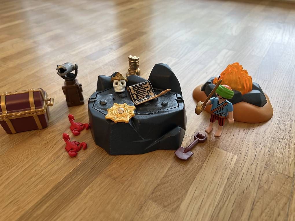 Giocattoli: Playmobil  Piraten Insel – Usato da Adliswil venduto da Ursula8102 1