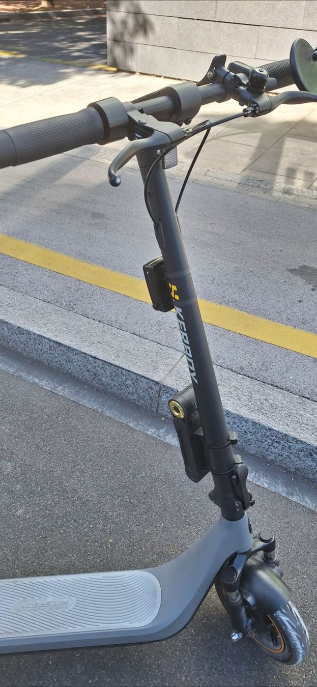Kickboard: Trottinette électrique hikerboy Curtis Plus – Gebraucht aus Genève von tojay01 1