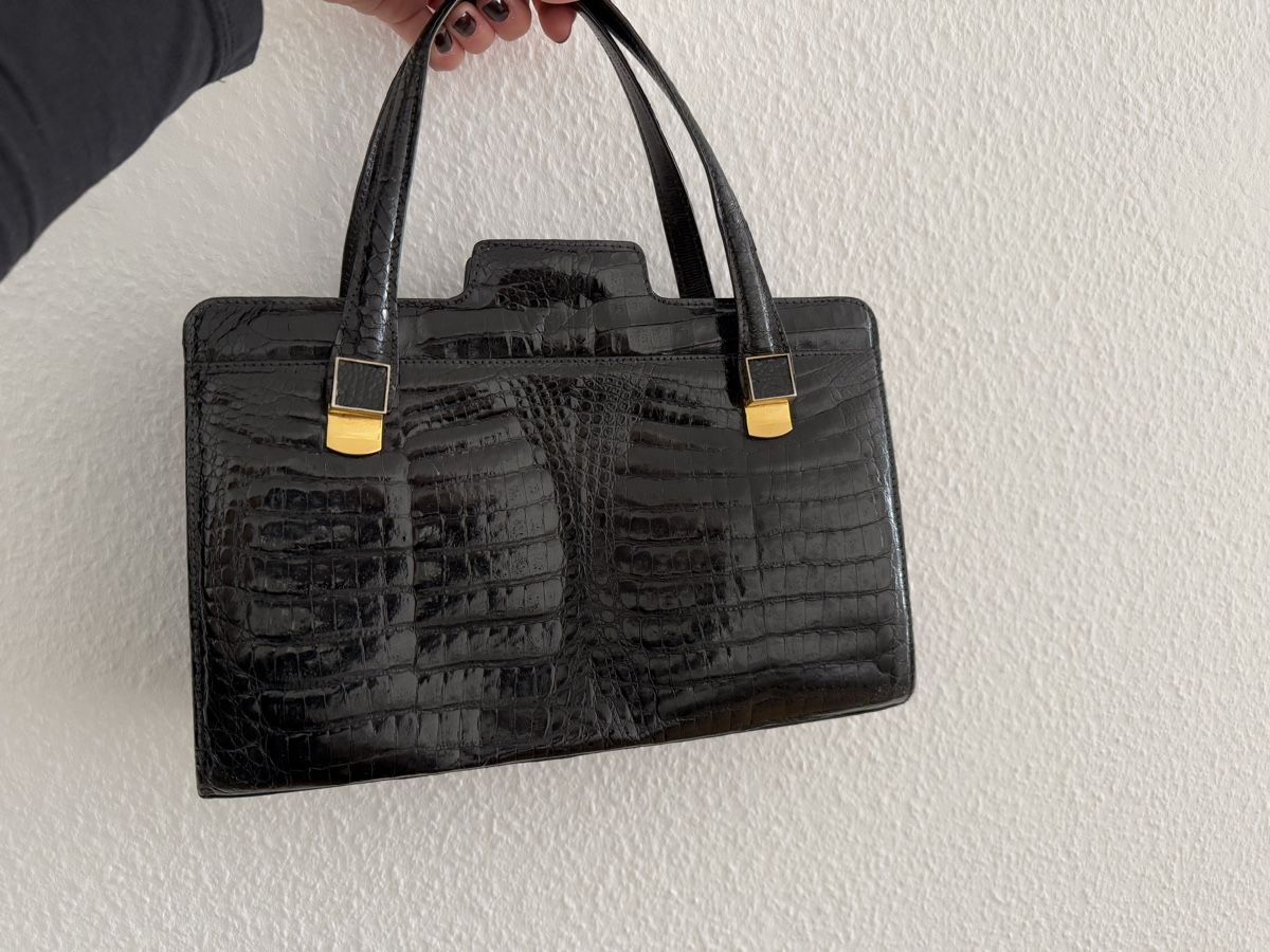 Borse da donna: vintage leder Tasche Milano – Usato da Bern venduto da MuFanny 1