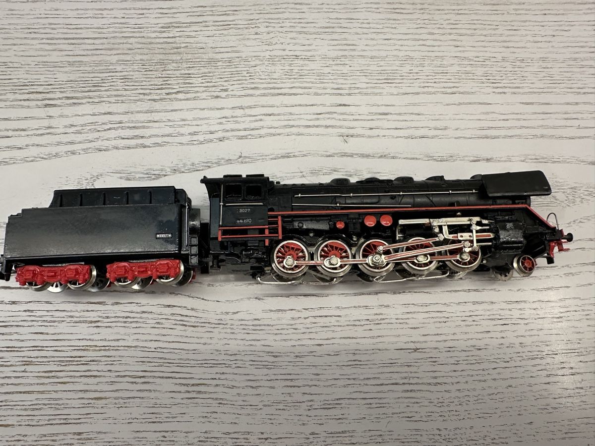 Märklin Trains électriques: Märklin 3027 DB BR 44 – D'occasion à Lupsingen par New-Haven 3
