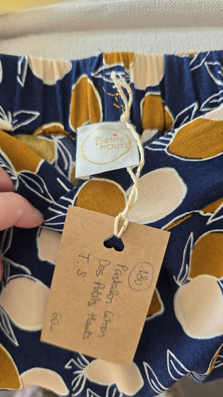Des Petits Hauts Pantaloni: Pantalons fluide Des Petits Hauts Taille 34/ 36 – Usato da Courgevaux venduto da AT12 2