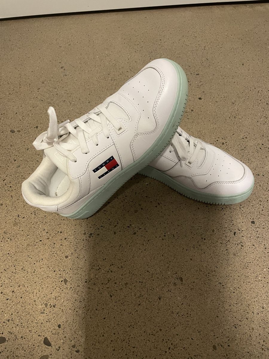 Scarpe da uomo: Tommy Hilfiger Schuh Grösse 40 – Usato da Zürich venduto da janine_stalder