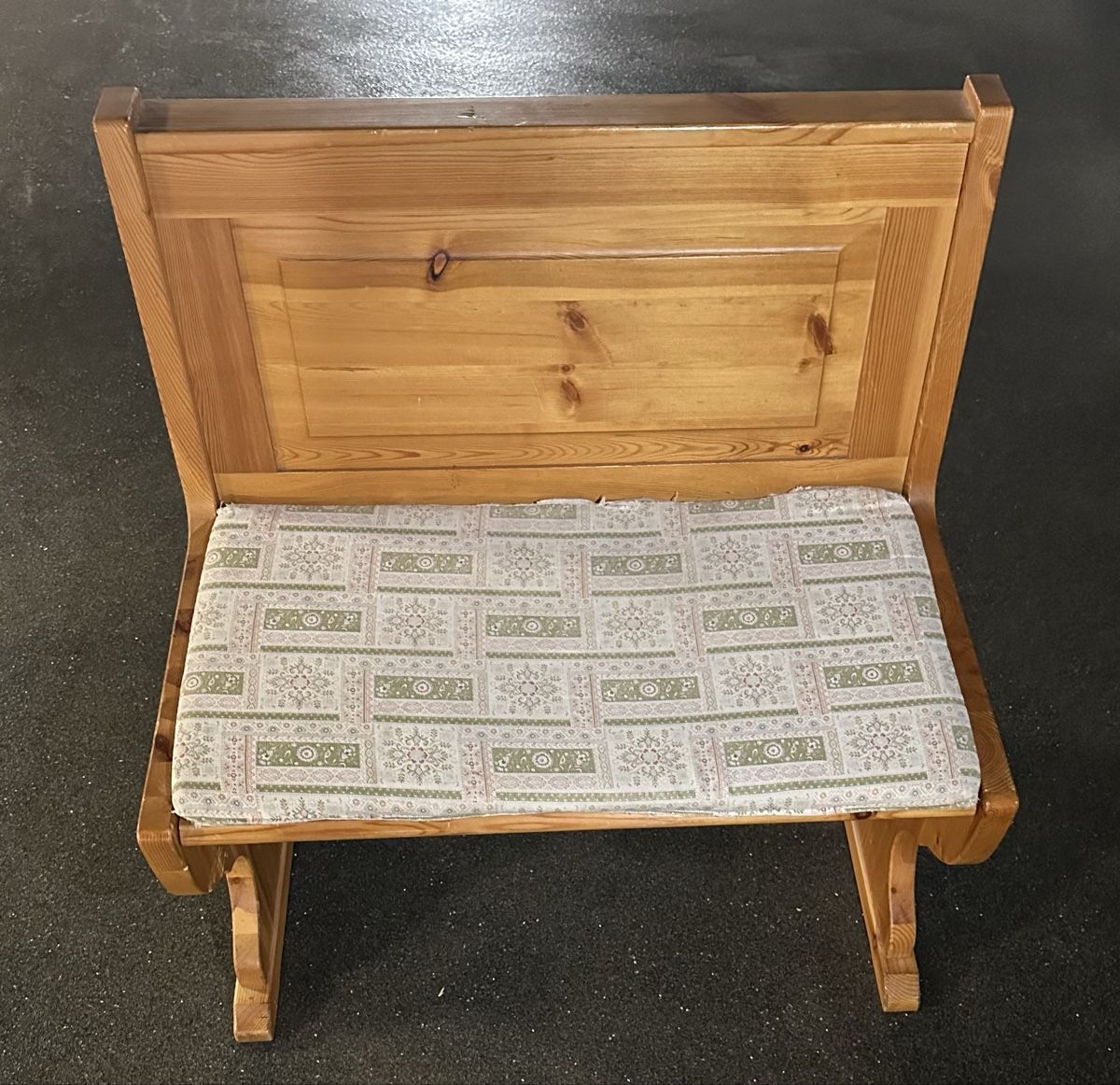 Tables: Eckbank mit Tisch – D'occasion à Hergiswil NW par Ilagos 3