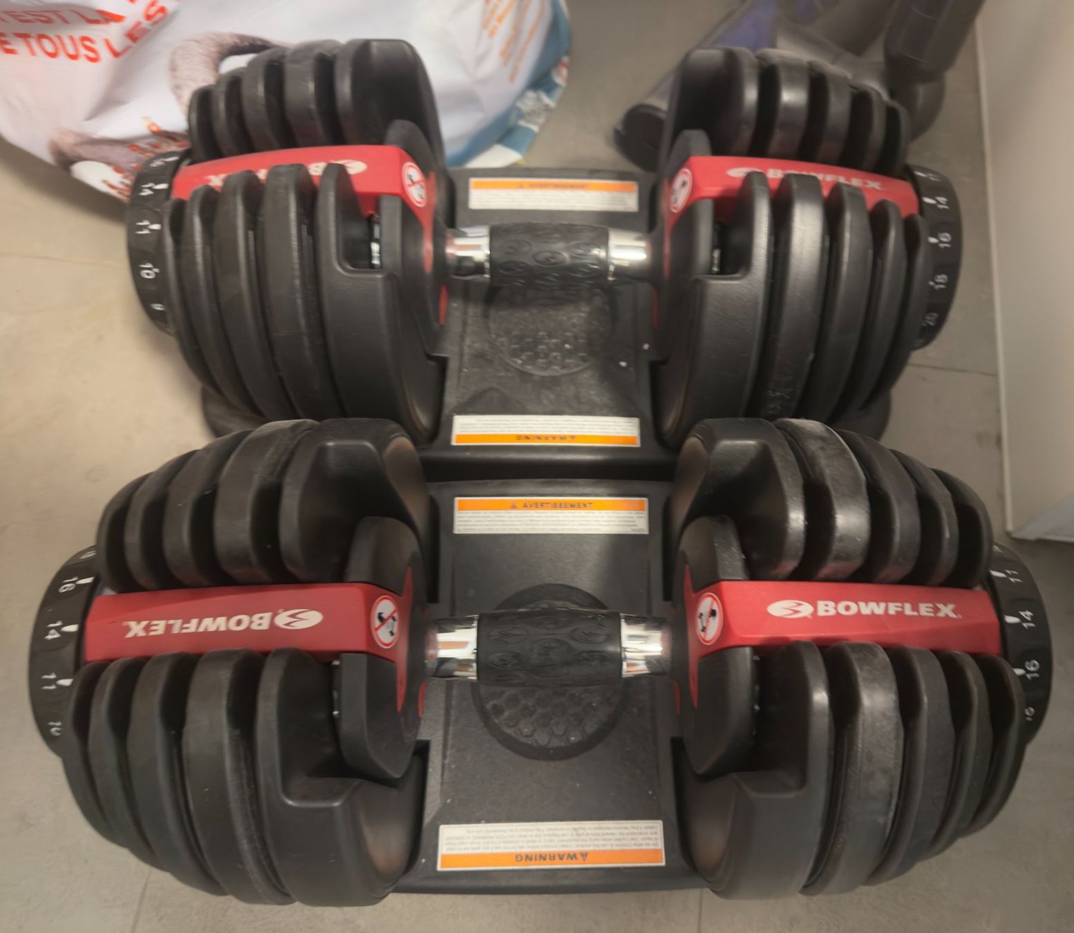 Bowflex Hanteln & Gewichte: 2 X Bowflex Selecttech 552i dumbbell set 24kg - Haltères – Gebraucht aus Lutry von ced_mk9t