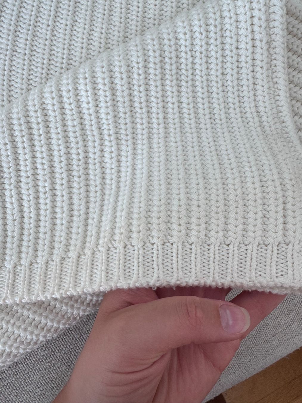 Caroll Pulls & Sweat-shirts: Pullover weiss von Caroll – D'occasion à Dielsdorf par Gioma06 4