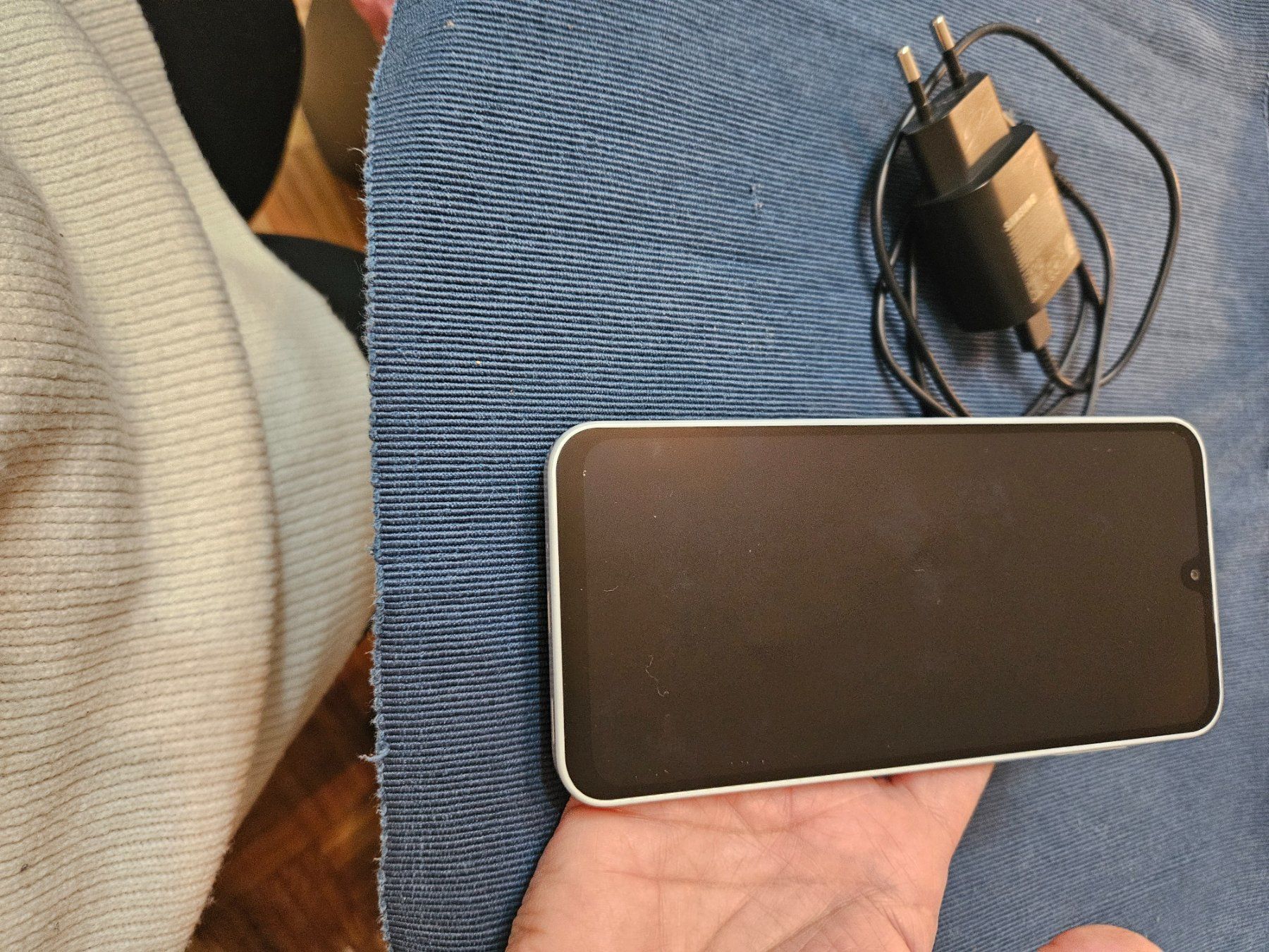 Samsung Handys / Smartphones: Samsung A16 silver 128gb Duos – Gebraucht aus St. Gallen von Juhasli 2