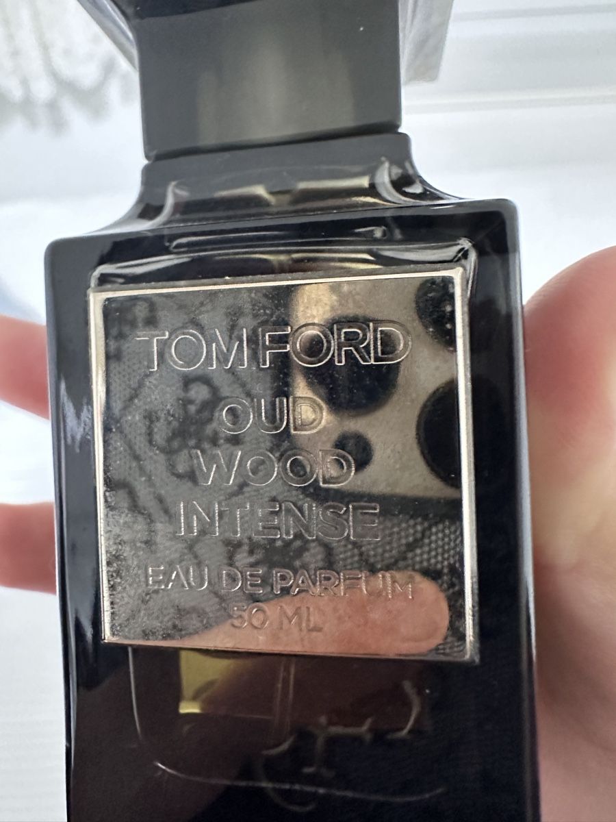 Tom Ford Profumi & Eau de Toilette: Tom Ford Oud Wood Intense Eau de Parfum 50 ml – Nuovo (secondo la descrizione) da Oberurnen venduto da nes_8xqt 3