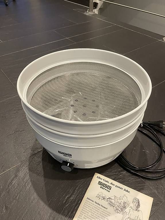 Sigg Küchengeräte: Sigg Dörrex mit Edelstahlgittern – Gebraucht aus Altendorf von Nordseekind 2