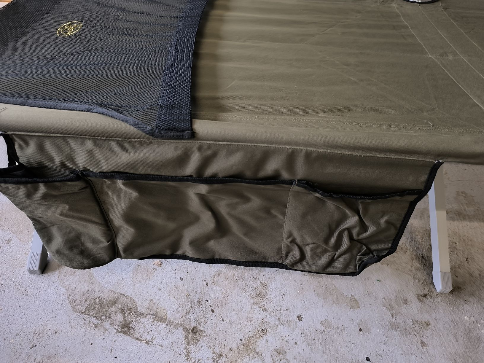 Lits: Camp4 Klappbett – D'occasion à Aesch ZH par Carcharinus 1