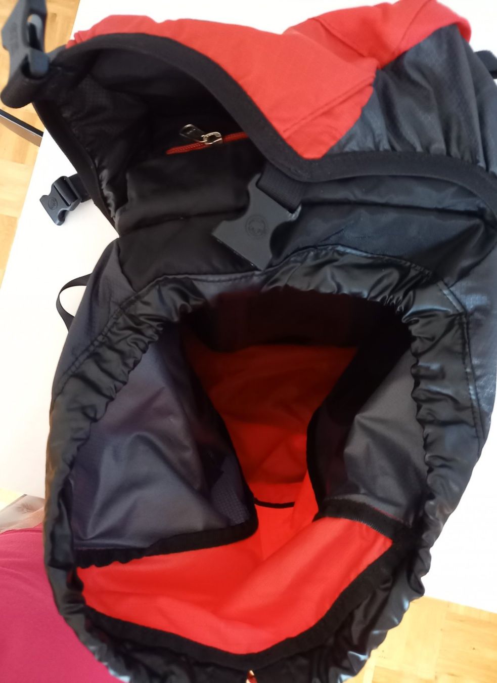 Mammut Zaini: Mammut Rucksack Simplon II RC rot – Usato da Effretikon venduto da Ricardo0830 4