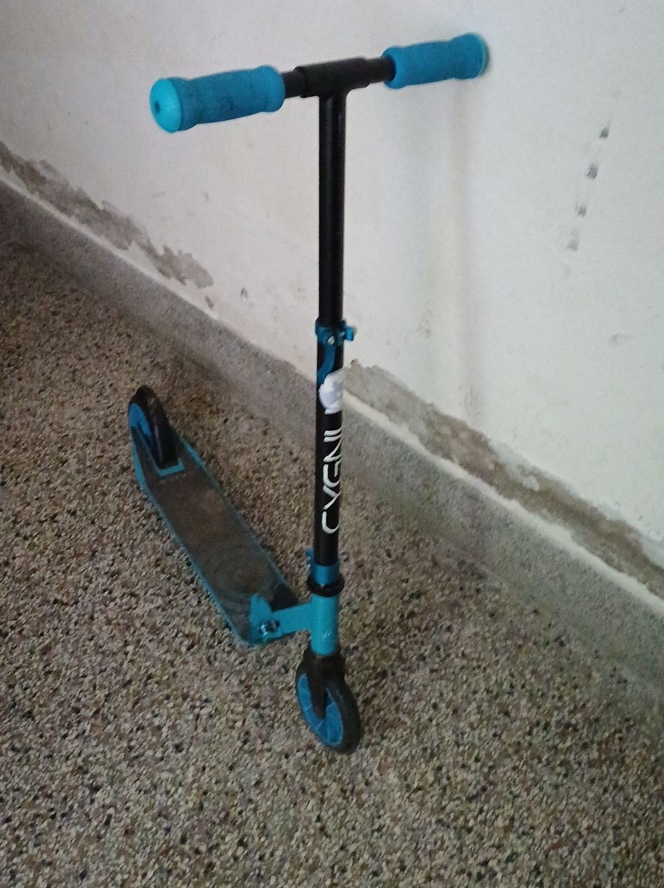 Micro Kickboard: Kinderroller blau Grösse verstellbar gebraucht – Usato da Bern venduto da rikivip