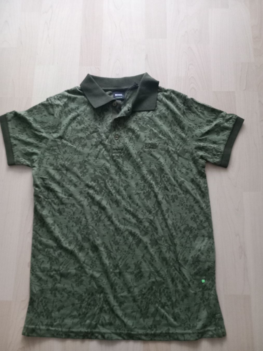 Hugo Boss Polo-Shirts: Polo – Neu (gemäss Beschreibung) aus Buchs AG von tac_zz5h