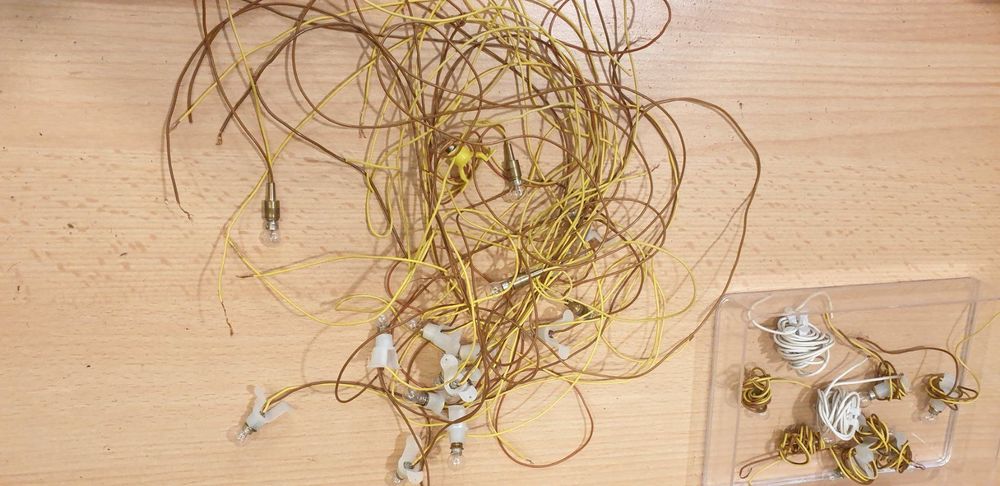 10x Beleuchtungssockel E5.5 Für Modellhäuser –  Produktbild-Vorschau 3
