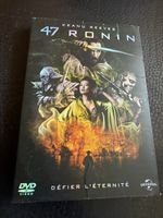 47 Robin (Keanu Reeves)