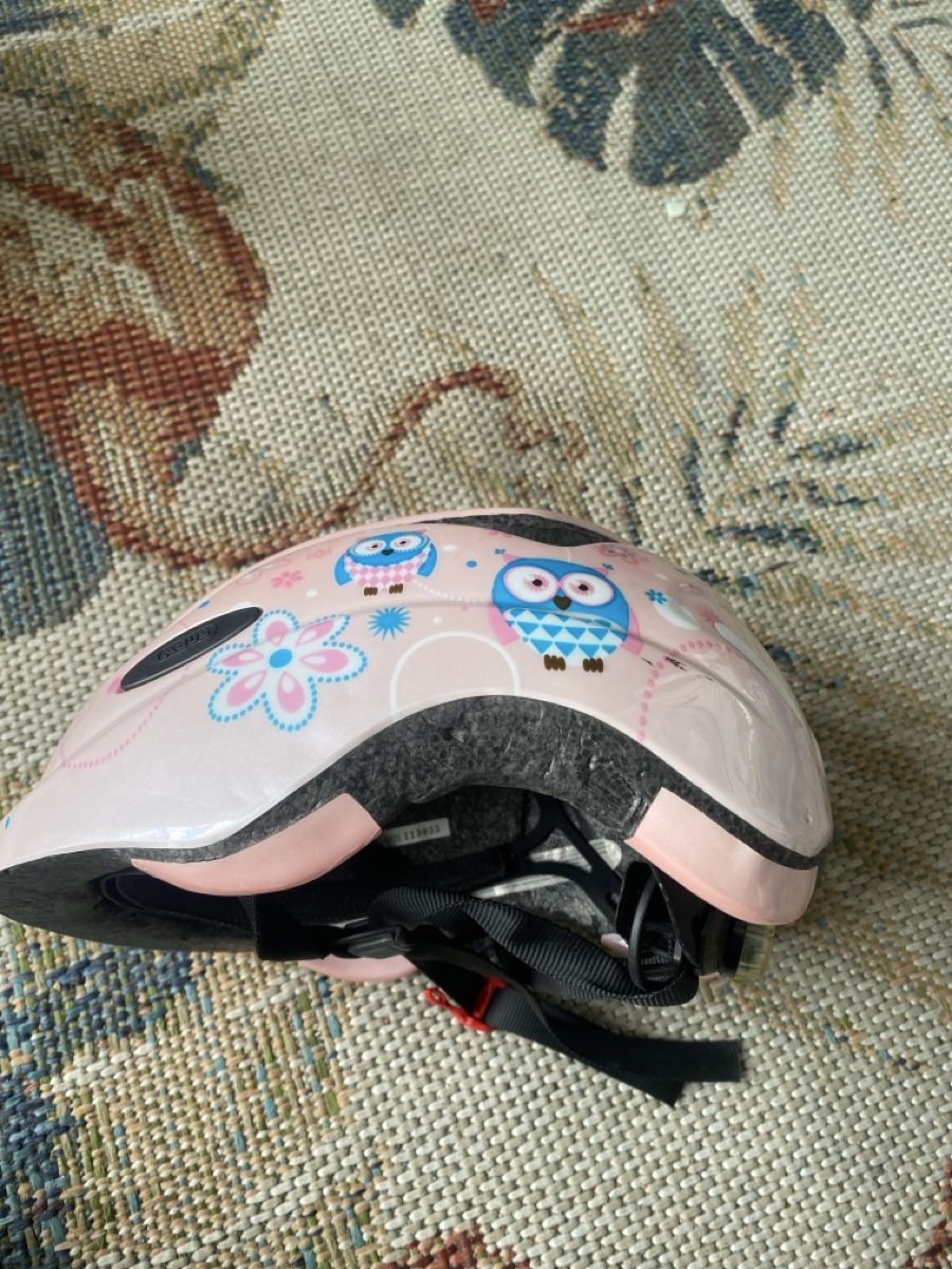 Caschi: Mädchenhelm Grösse 52-57cm, Farbe Rosa. – Usato da Rüschlikon venduto da Granulat204 1